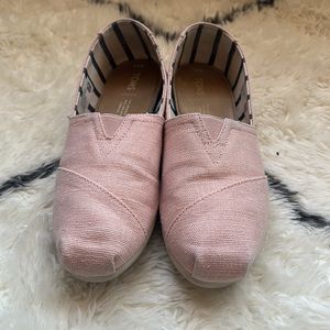 Pink Toms